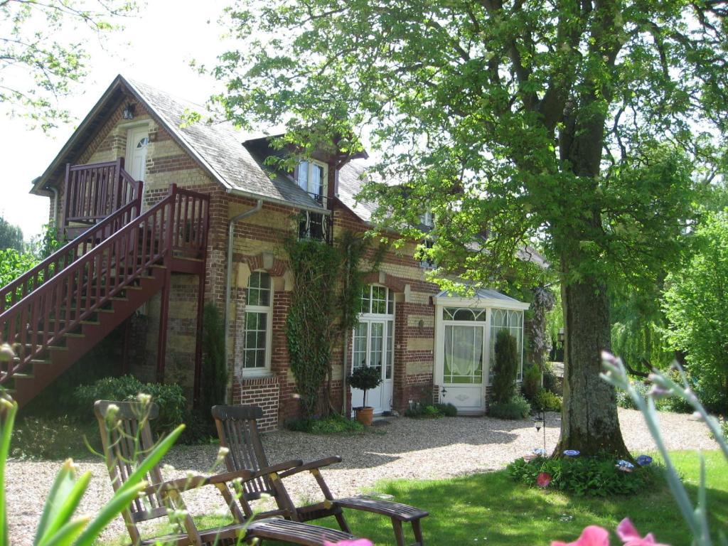 Bézu-Saint-Éloi Le Domaine Des Pres Du Hom B&B 객실 사진