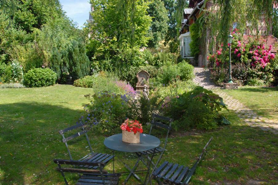 Bézu-Saint-Éloi Le Domaine Des Pres Du Hom B&B 외부 사진